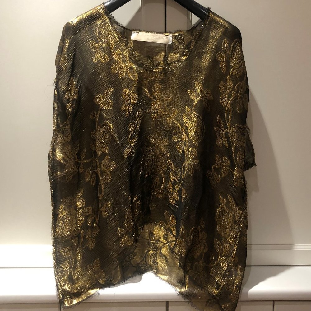 Beautiful Lanvin Gold/Black Metallic Cap Sleeve top - AUTHENTIC